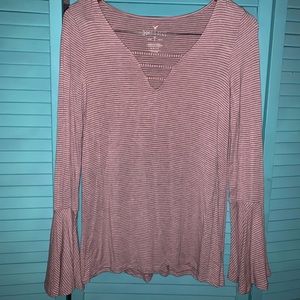 American Eagle shirt size small